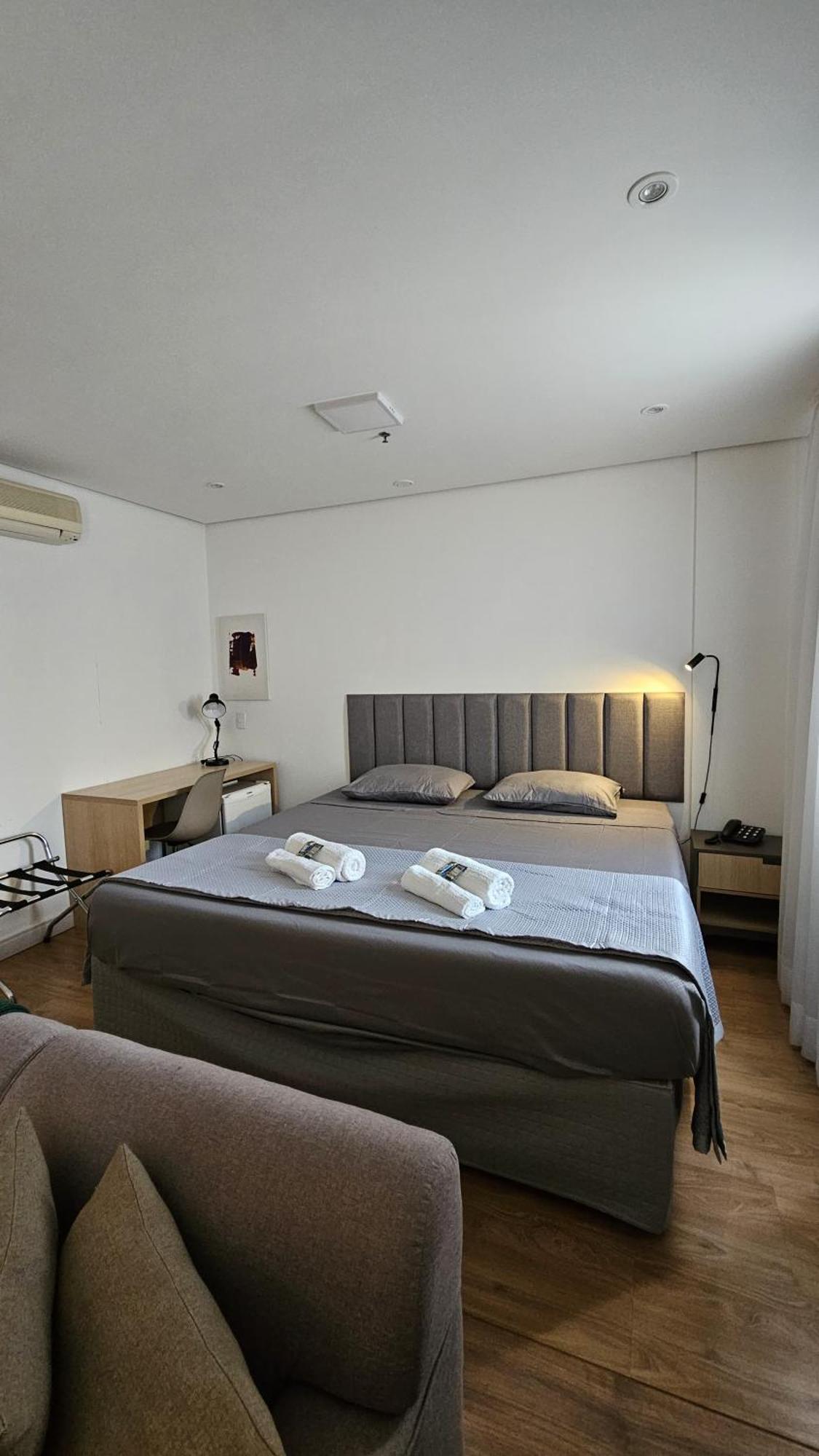 圣保罗Edificio Saint Charbel公寓式酒店 外观 照片